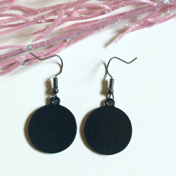 Cute Pokémon Poke' Ball Handmade Earrings - Picture 3 of 4